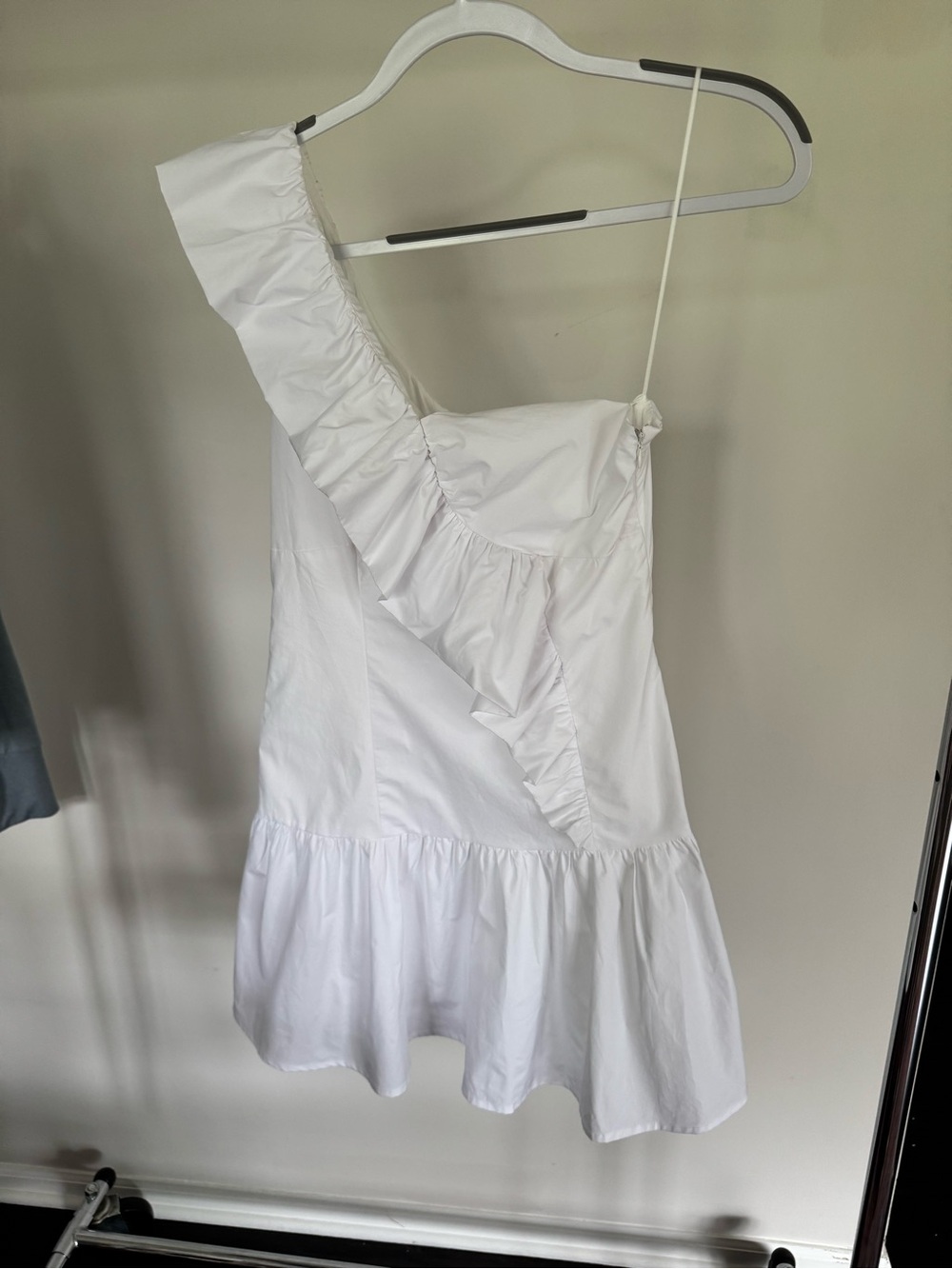 Astr White One-Shoulder Ruffle Mini Dress - Picture 3 of 8